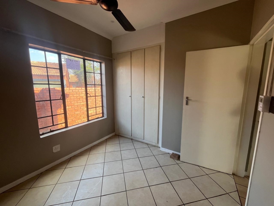 2 Bedroom Property for Sale in Equestria Gauteng