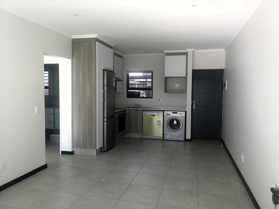 To Let 1 Bedroom Property for Rent in Fourways Gauteng