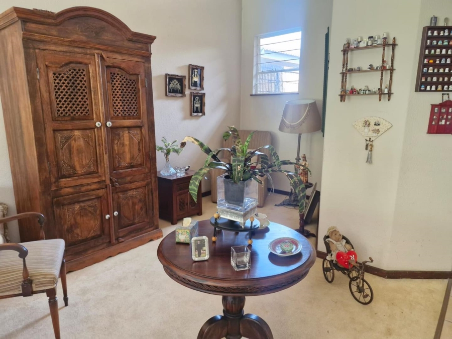 3 Bedroom Property for Sale in Morningside Manor Gauteng