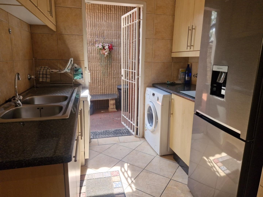 3 Bedroom Property for Sale in Morningside Manor Gauteng
