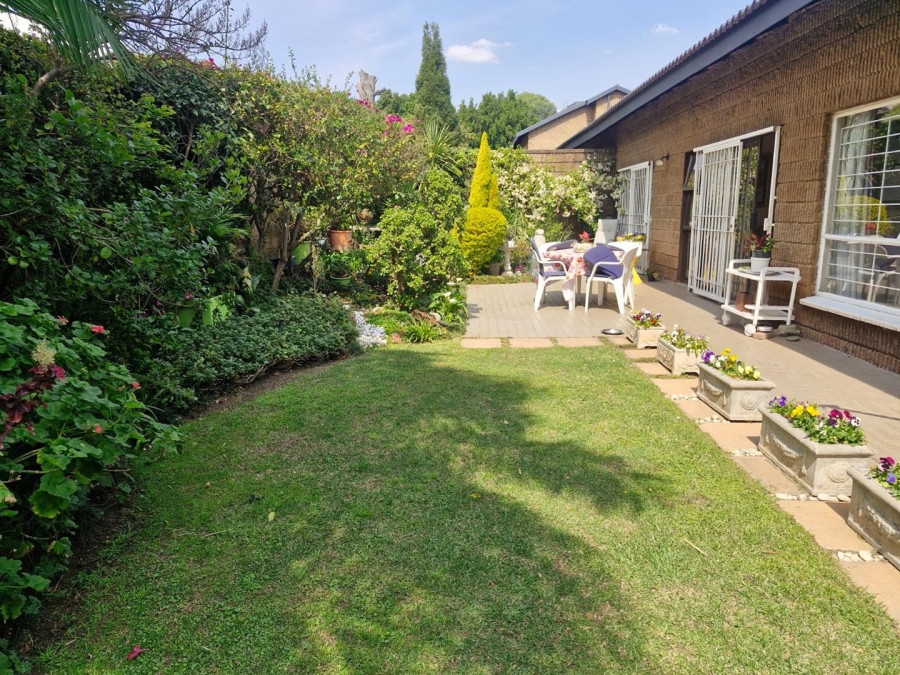 3 Bedroom Property for Sale in Morningside Manor Gauteng