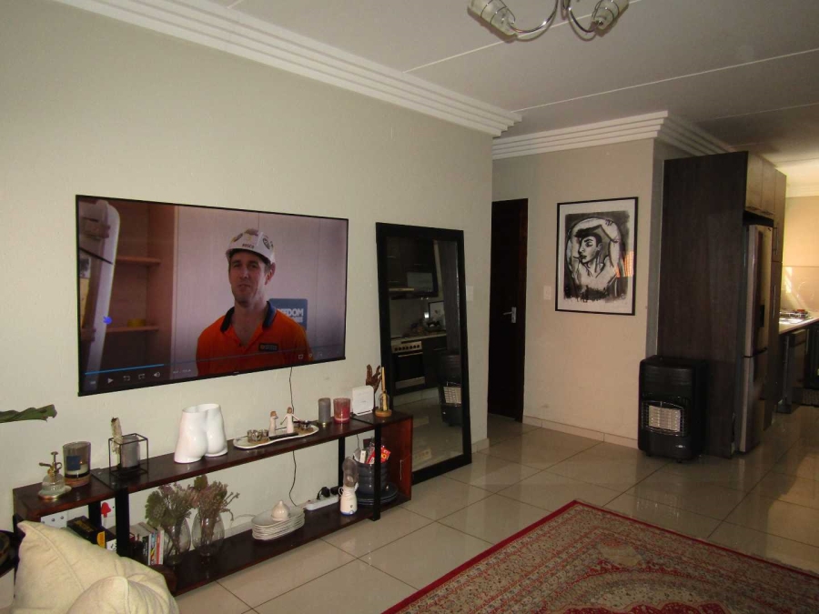 To Let 2 Bedroom Property for Rent in Eveleigh Gauteng