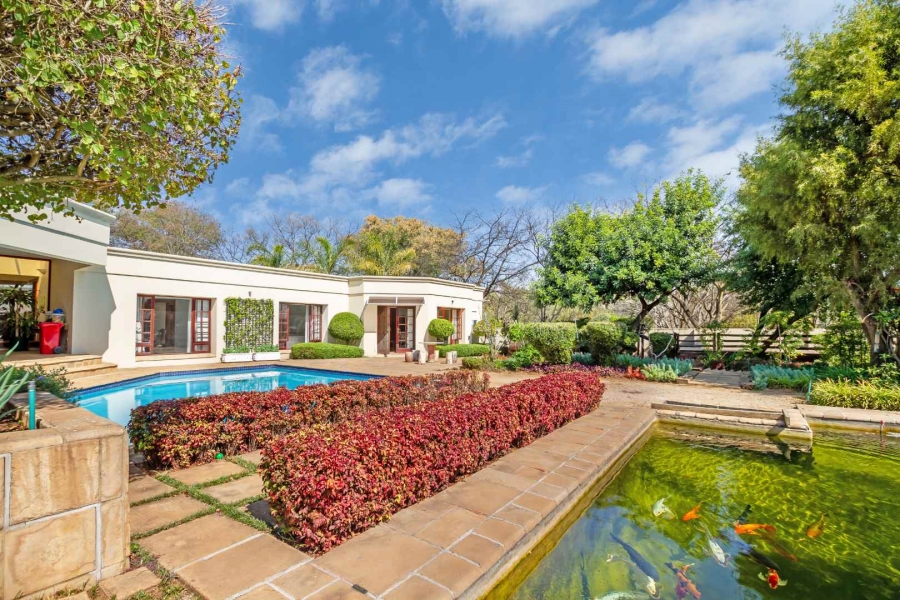 5 Bedroom Property for Sale in Fourways Gardens Gauteng