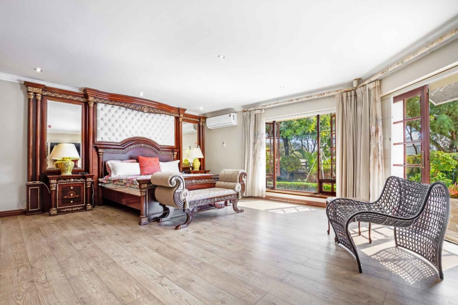 5 Bedroom Property for Sale in Fourways Gardens Gauteng