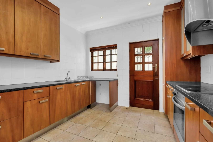 5 Bedroom Property for Sale in Fourways Gardens Gauteng