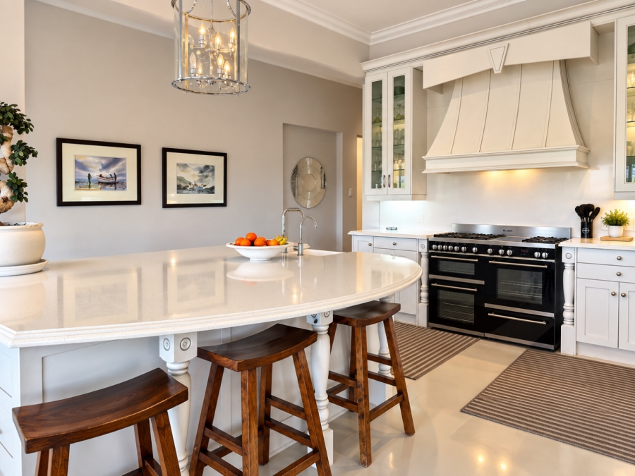 5 Bedroom Property for Sale in Helderfontein Estate Gauteng