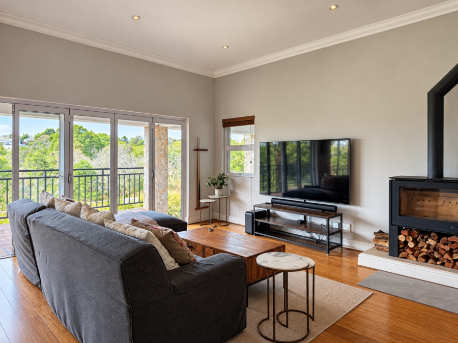 5 Bedroom Property for Sale in Helderfontein Estate Gauteng
