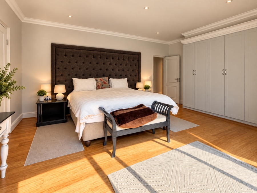 5 Bedroom Property for Sale in Helderfontein Estate Gauteng