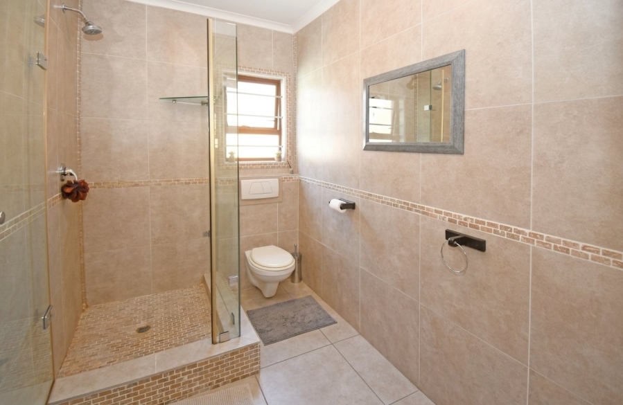 6 Bedroom Property for Sale in Noordhang Gauteng