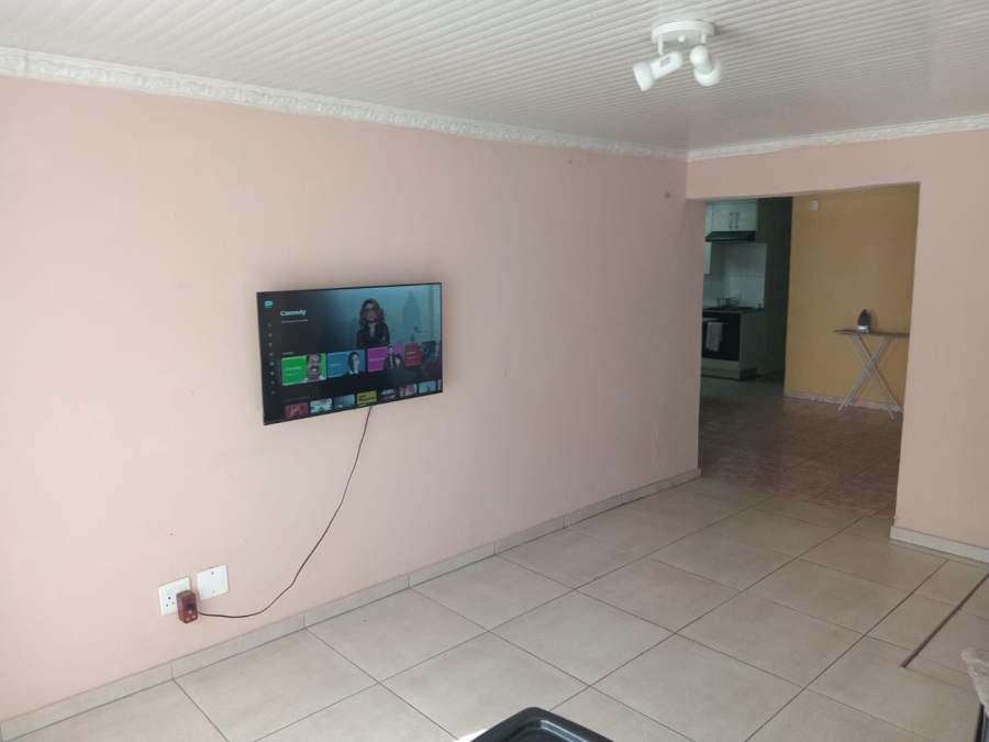 3 Bedroom Property for Sale in Mamelodi West Gauteng