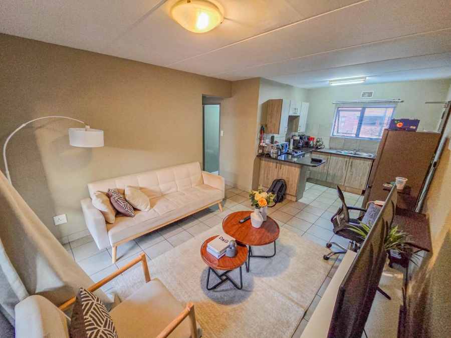 2 Bedroom Property for Sale in La Montagne Gauteng