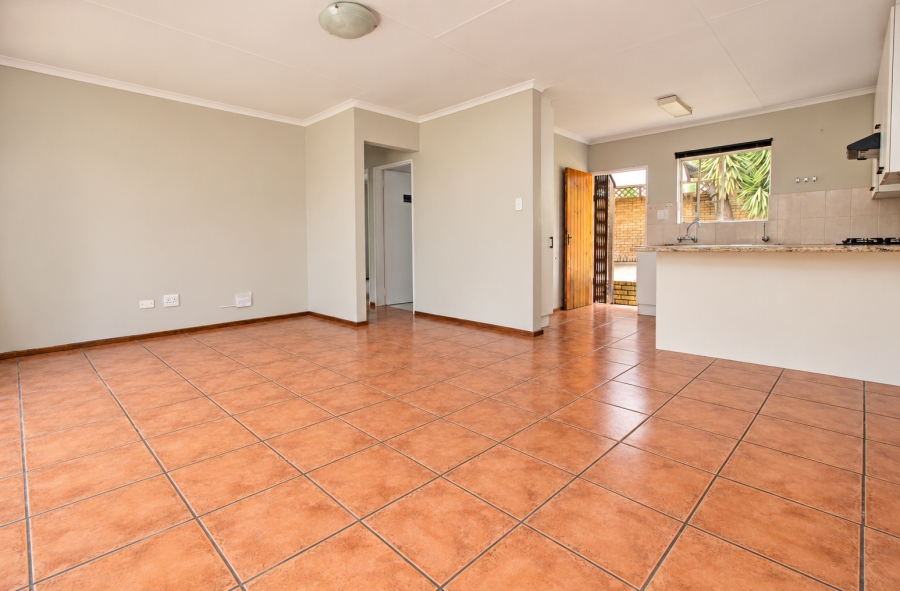 2 Bedroom Property for Sale in Wilgeheuwel Gauteng