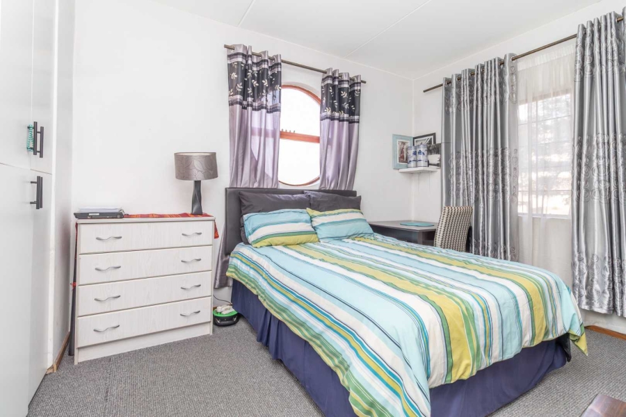 2 Bedroom Property for Sale in Noordhang Gauteng