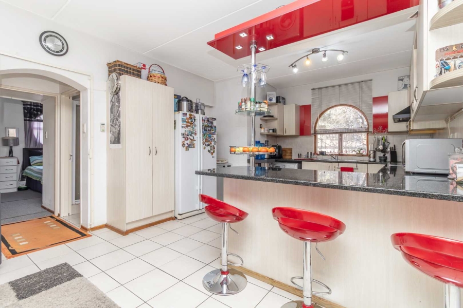 2 Bedroom Property for Sale in Noordhang Gauteng