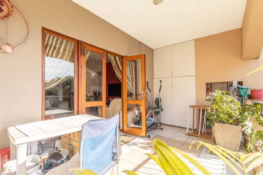 2 Bedroom Property for Sale in Noordhang Gauteng