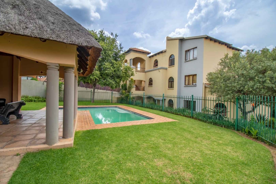 2 Bedroom Property for Sale in Noordhang Gauteng