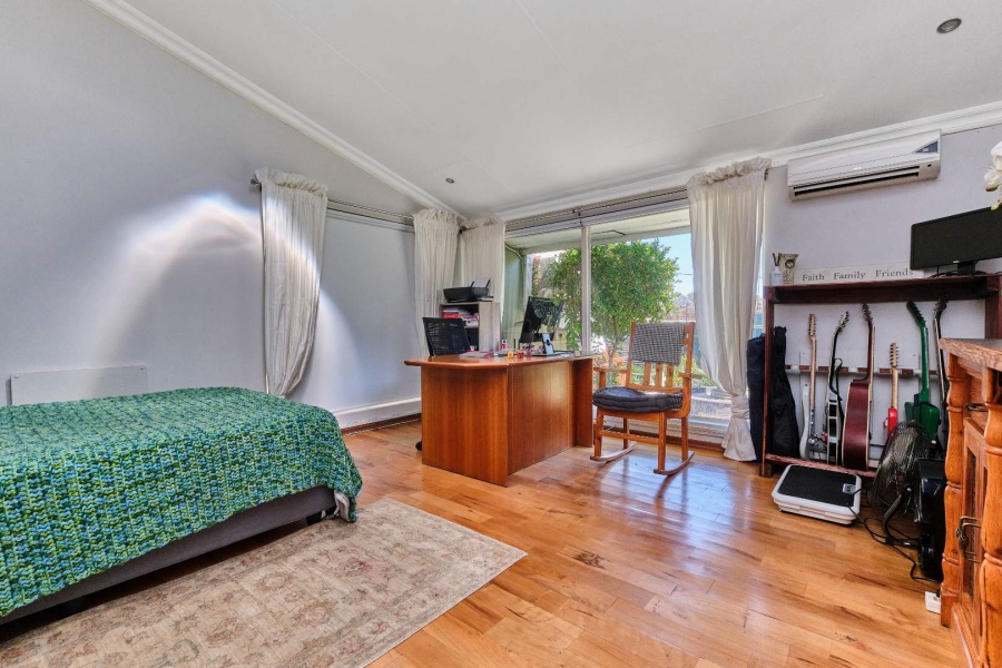3 Bedroom Property for Sale in Northcliff Gauteng