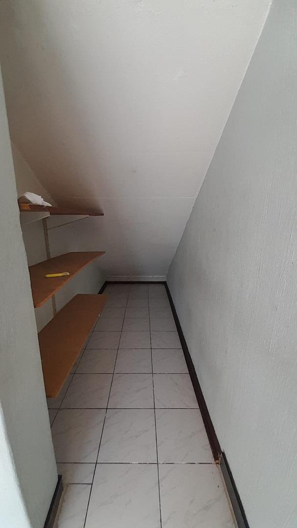 To Let 3 Bedroom Property for Rent in Birchleigh North Gauteng