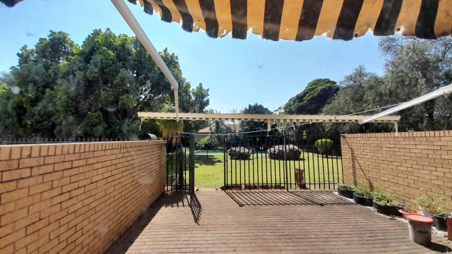 To Let 3 Bedroom Property for Rent in Birchleigh North Gauteng