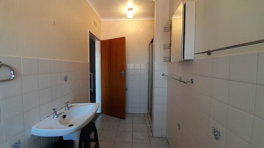 To Let 3 Bedroom Property for Rent in Birchleigh North Gauteng