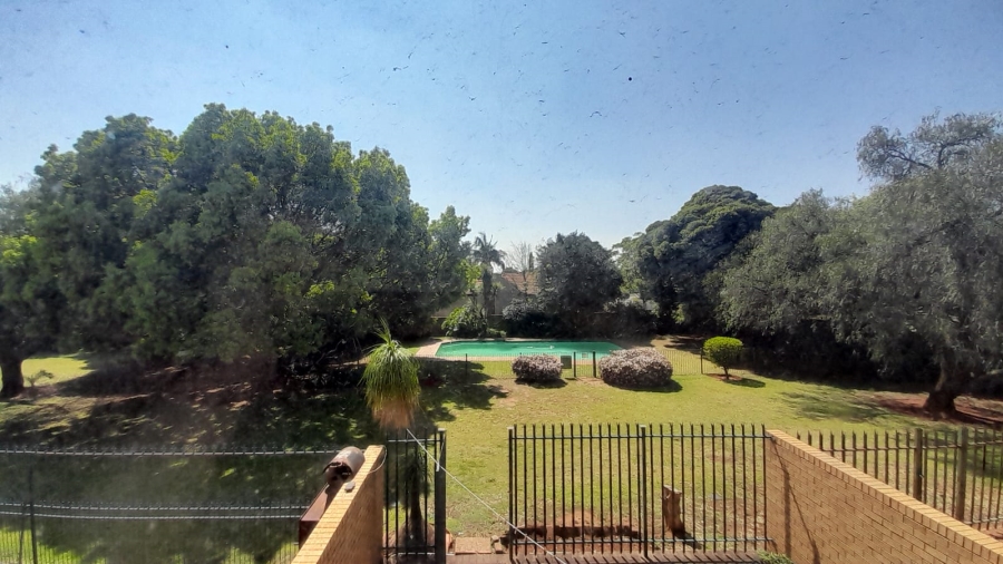 To Let 3 Bedroom Property for Rent in Birchleigh North Gauteng