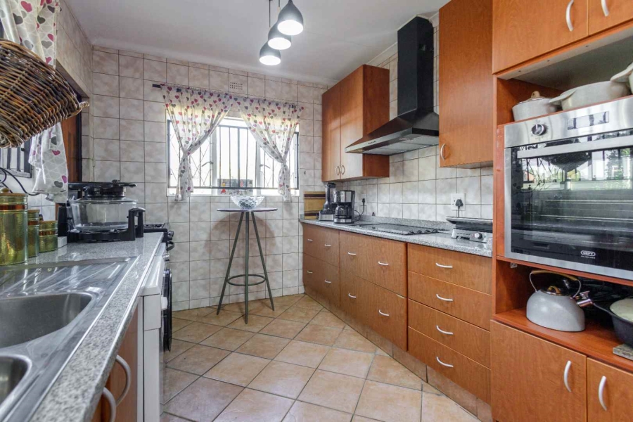3 Bedroom Property for Sale in Brackenhurst Gauteng