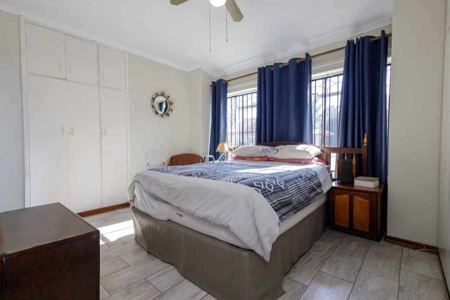 3 Bedroom Property for Sale in Brackenhurst Gauteng