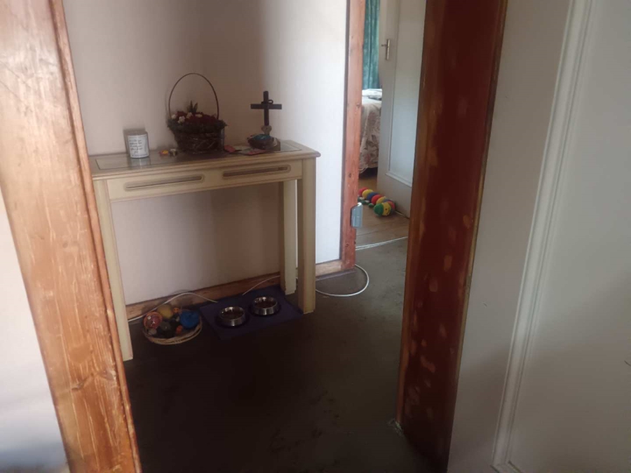 6 Bedroom Property for Sale in Plantation Gauteng