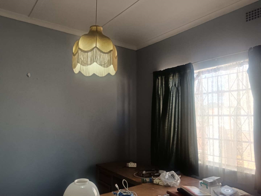 6 Bedroom Property for Sale in Plantation Gauteng