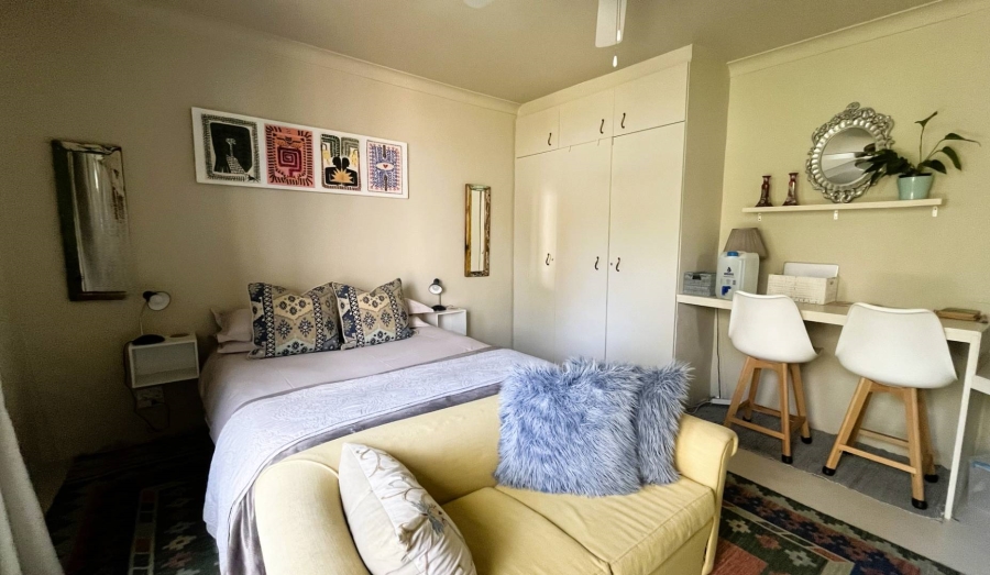 To Let 1 Bedroom Property for Rent in Emmarentia Gauteng