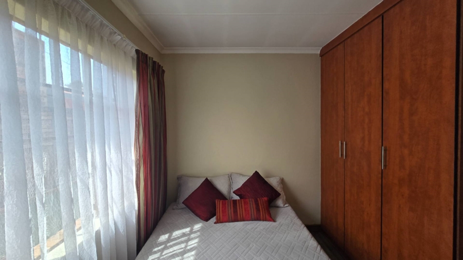 3 Bedroom Property for Sale in Rietfontein Gauteng