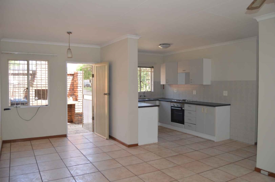 3 Bedroom Property for Sale in Erasmuskloof Gauteng