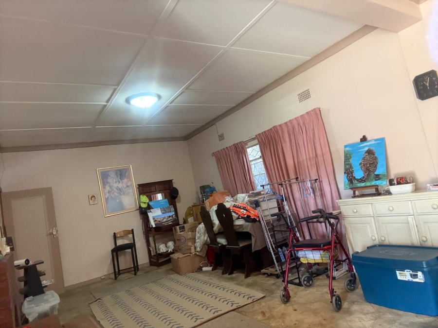 6 Bedroom Property for Sale in Plantation Gauteng