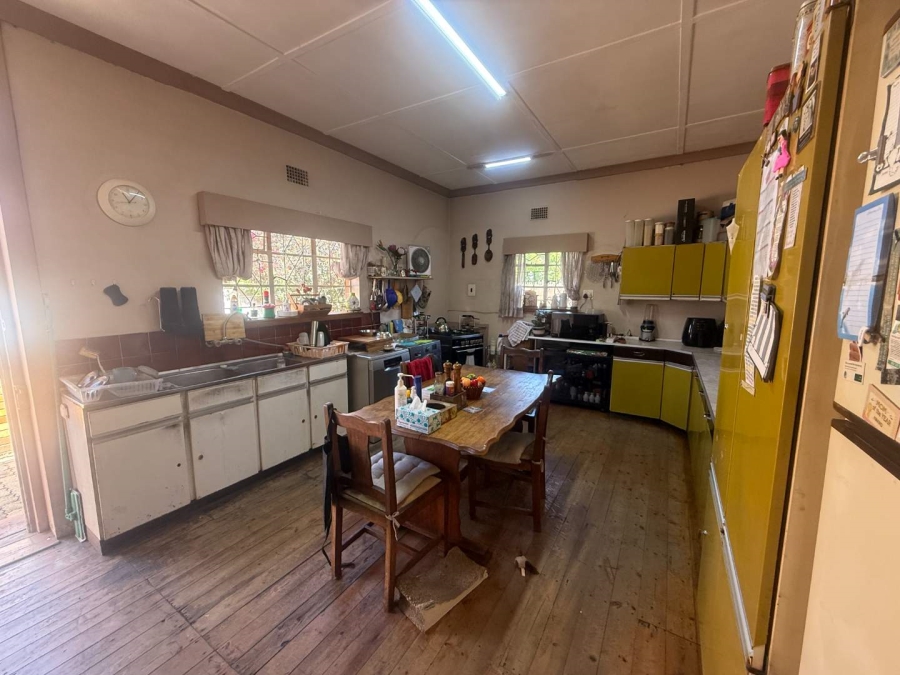 6 Bedroom Property for Sale in Plantation Gauteng
