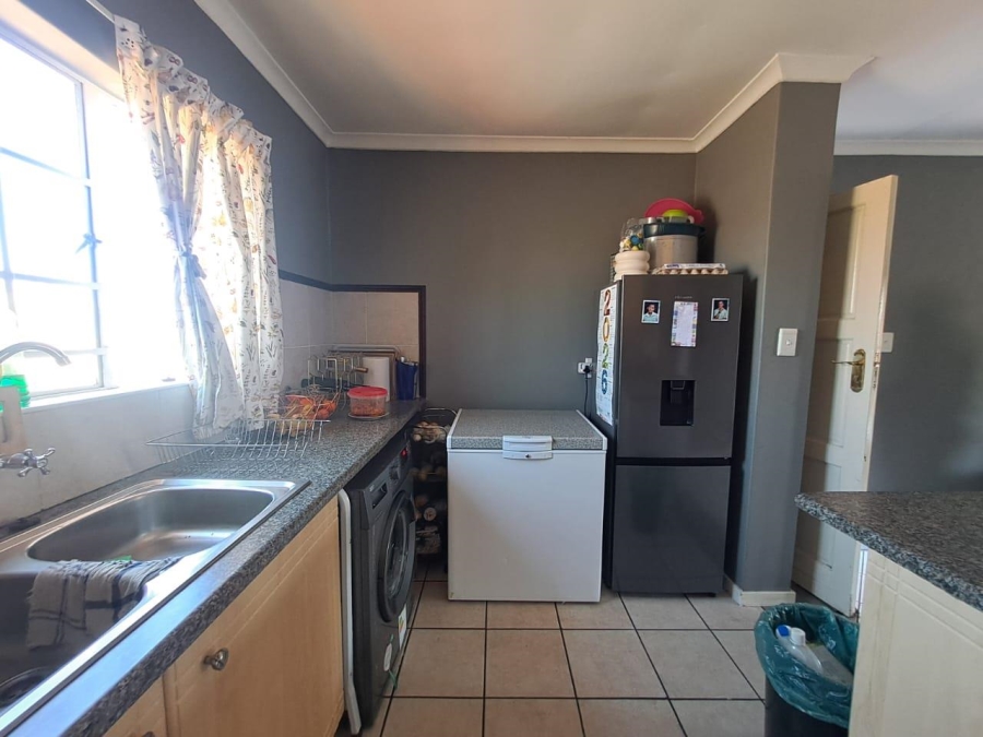 3 Bedroom Property for Sale in Highveld Gauteng
