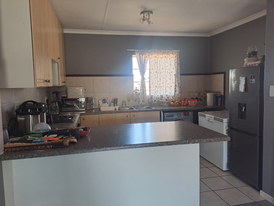 3 Bedroom Property for Sale in Highveld Gauteng