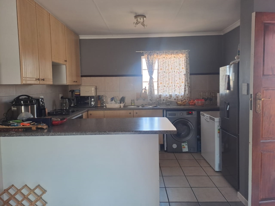 3 Bedroom Property for Sale in Highveld Gauteng