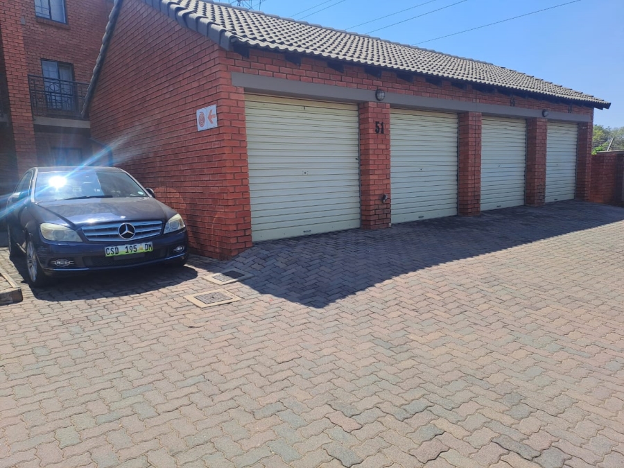 3 Bedroom Property for Sale in Highveld Gauteng