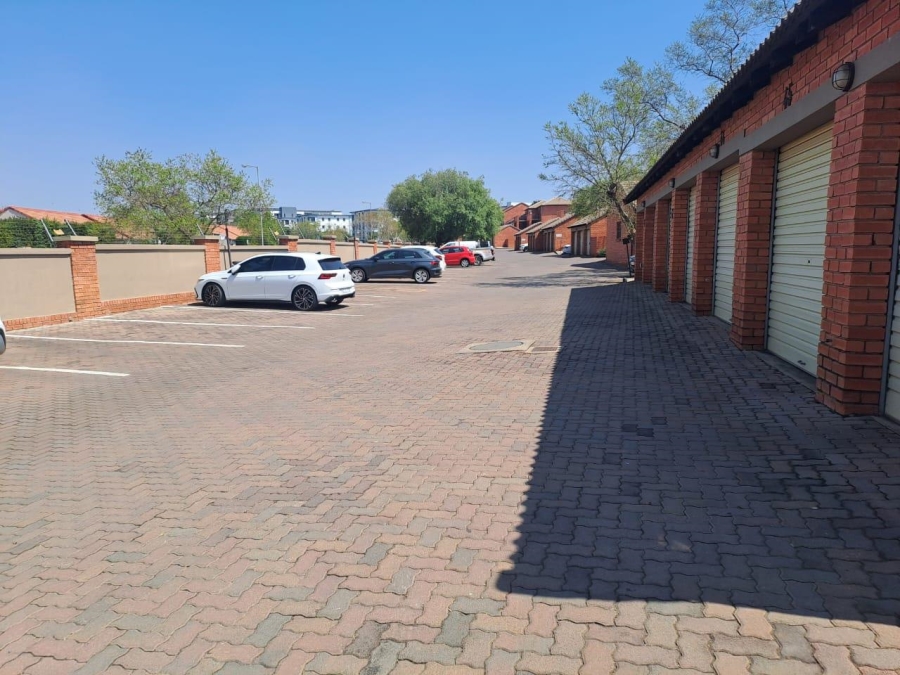 3 Bedroom Property for Sale in Highveld Gauteng