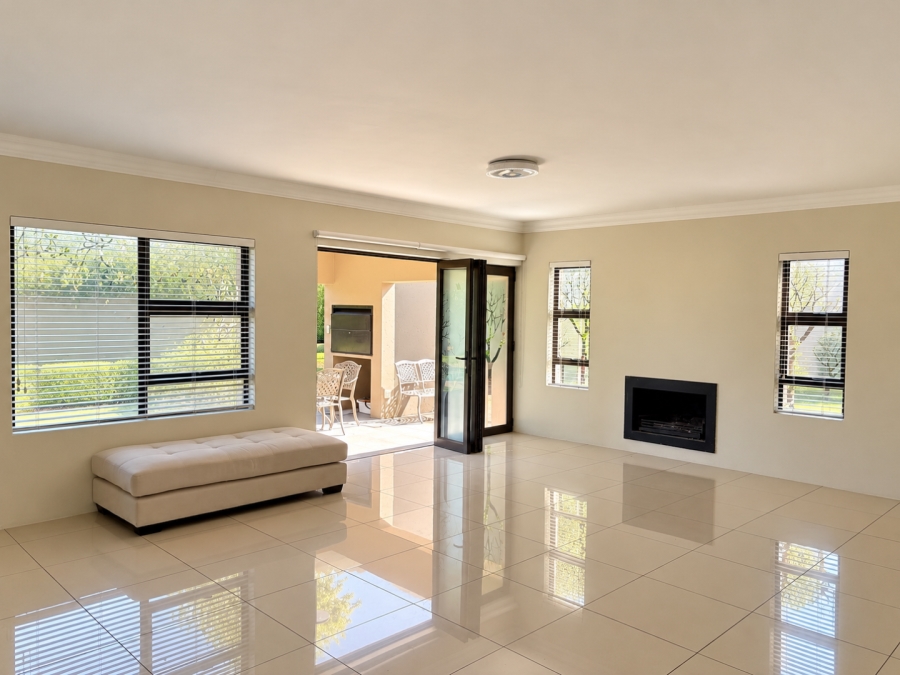 4 Bedroom Property for Sale in Homes Haven Gauteng