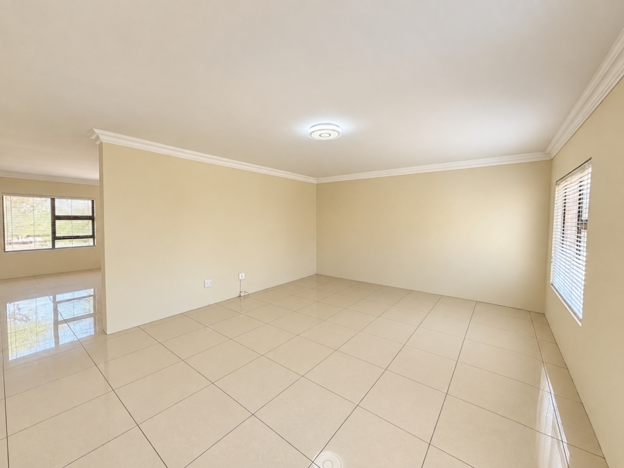 4 Bedroom Property for Sale in Homes Haven Gauteng