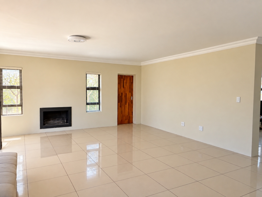 4 Bedroom Property for Sale in Homes Haven Gauteng