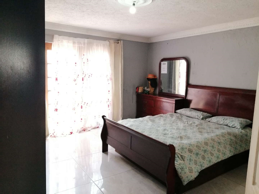 3 Bedroom Property for Sale in Diepkloof Zone 1 Gauteng