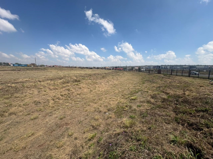 Commercial Property for Sale in Clayville Gauteng