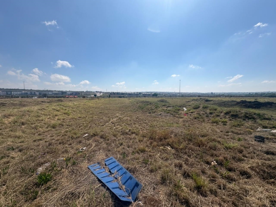 Commercial Property for Sale in Clayville Gauteng