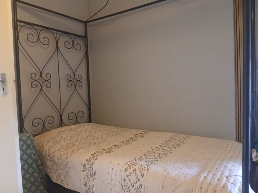 2 Bedroom Property for Sale in Albertsdal Gauteng