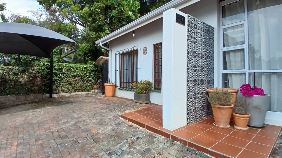 To Let 1 Bedroom Property for Rent in Hurlingham Manor Gauteng