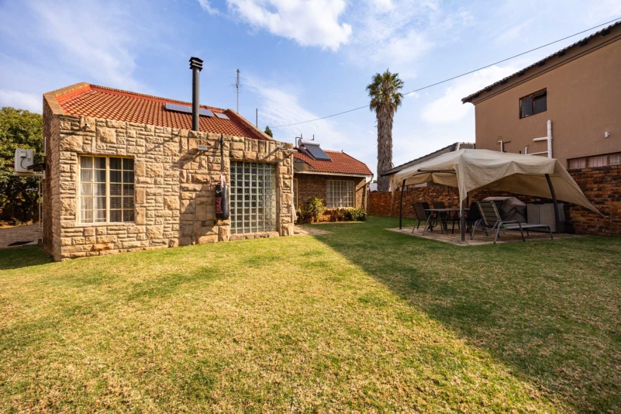 3 Bedroom Property for Sale in Moreleta Park Gauteng