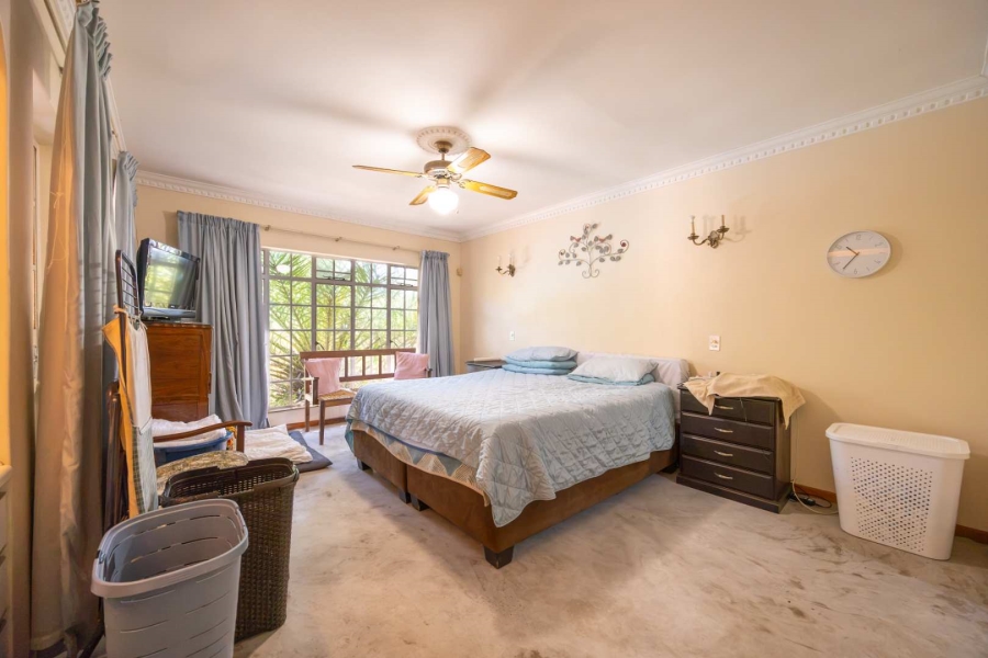 5 Bedroom Property for Sale in Moreleta Park Gauteng