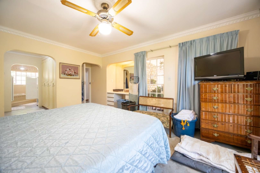 5 Bedroom Property for Sale in Moreleta Park Gauteng